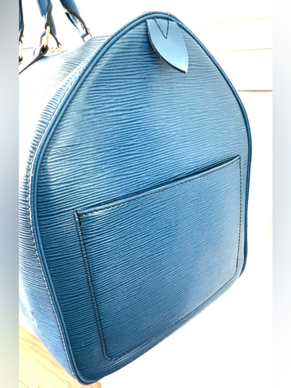 LOUIS VUITTON Keepall 50 Blue Epi Leather Travel Duffle Bag Weekender + Tag - Picture 9 of 10